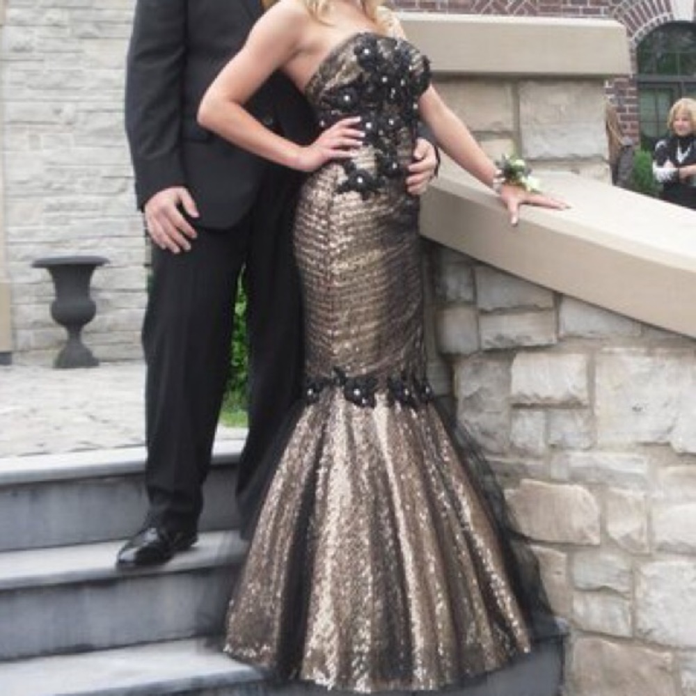 Black and Gold Mermaid Prom Dress